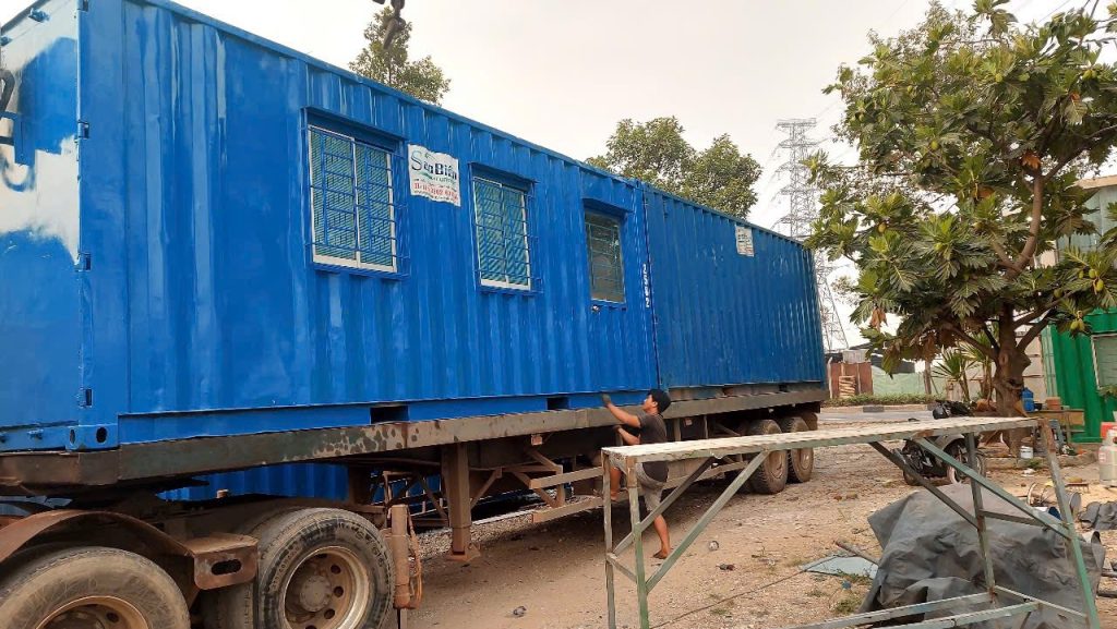 bàn giao 2 container văn phòng 20 feet