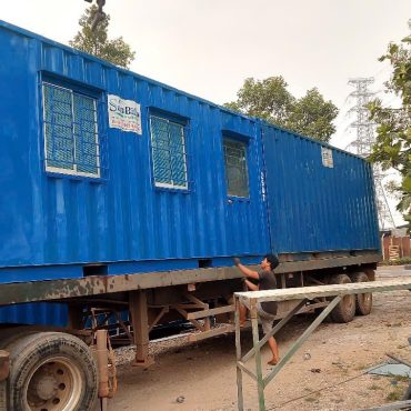 bàn giao 2 container văn phòng 20 feet