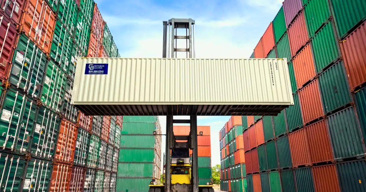 Nguyên Tắc Cơ Bản Khi Xếp Chồng Container
